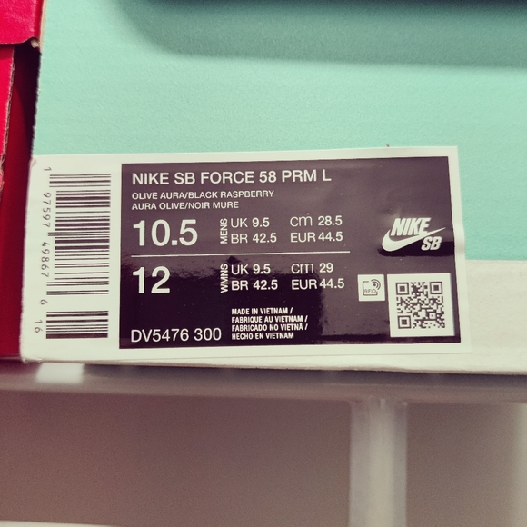 Nike | SB Force 58 Premium (DV5476-300) | Olive Aura & Black Raspberry - Picture 9 of 9